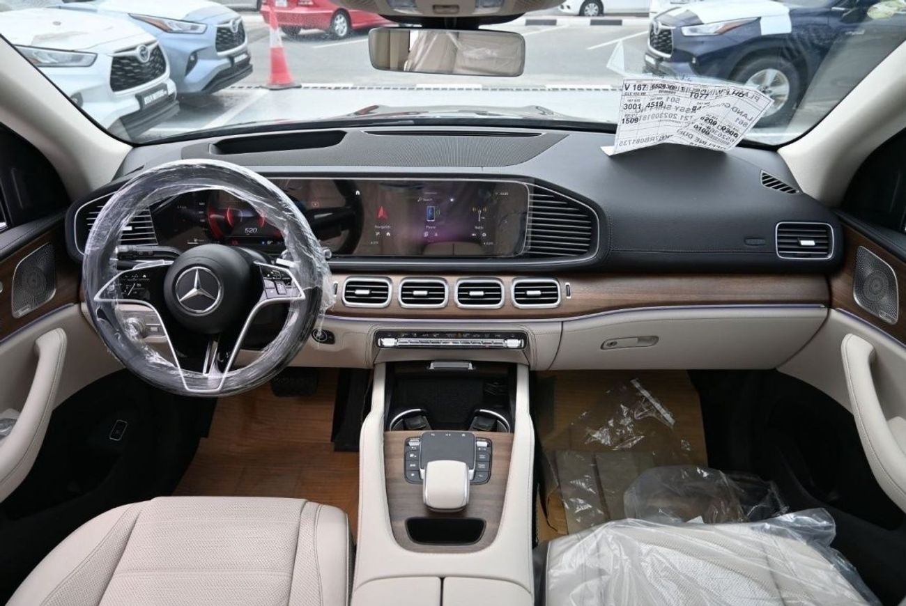 Mercedes-Benz GLE 450 Mercedes-Benz GLE 450 4MATIC 3.0L SUV AWD 5Doors Model 2024, Color Black