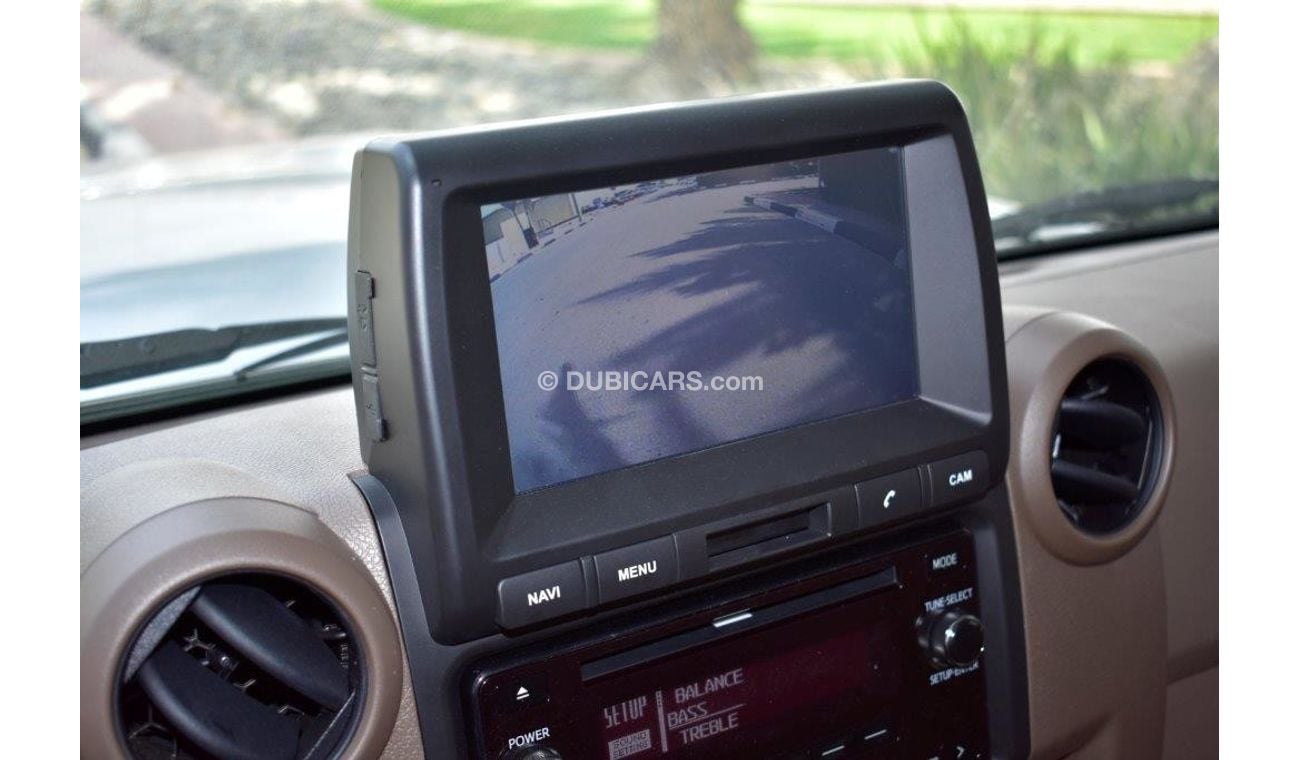 Toyota Land Cruiser TOYOTA LAND CRUISER 71 HARDTOP SHORT WHEEL BASE  V6 4.0L PETROL 5 SEAT MANUAL TRANSMISSION SAHARA E