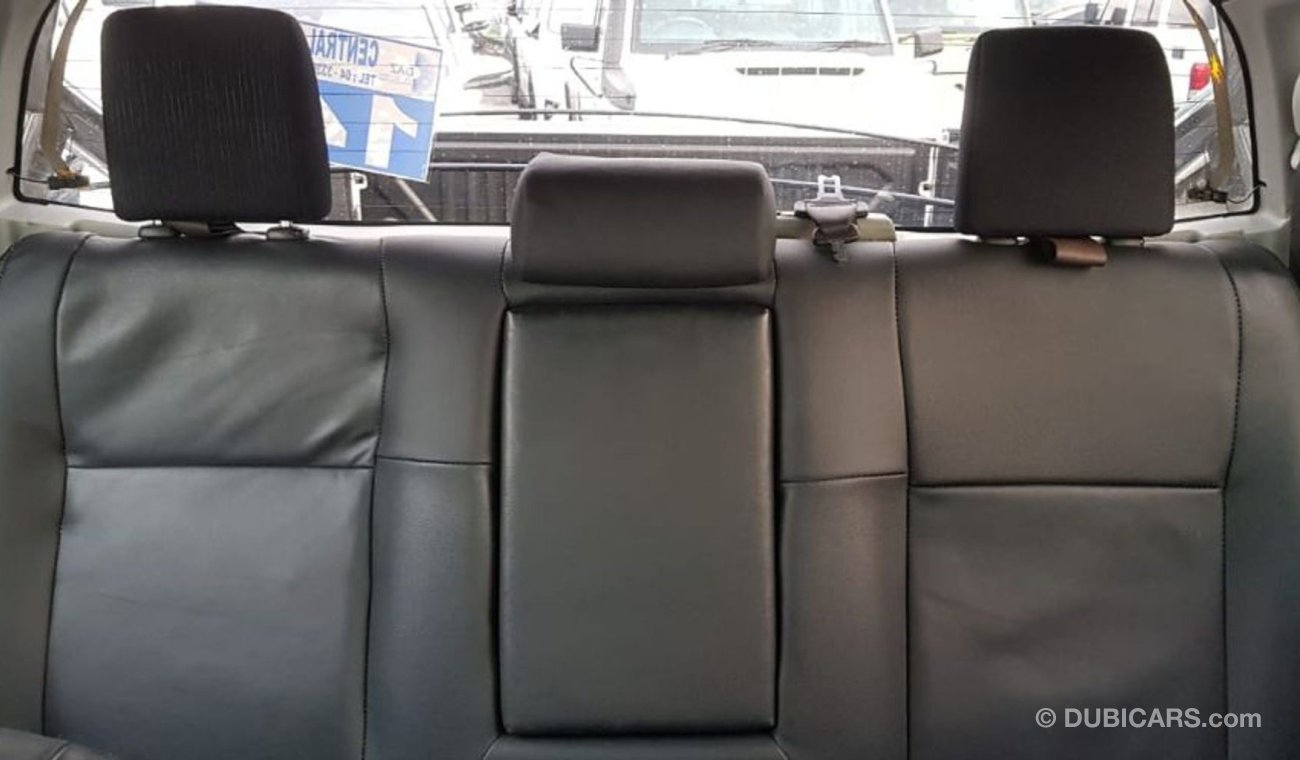 تويوتا هيلوكس SR5 leather electric seats Pick-up 2.8 Diesel Auto Right-hand Low Km for export
