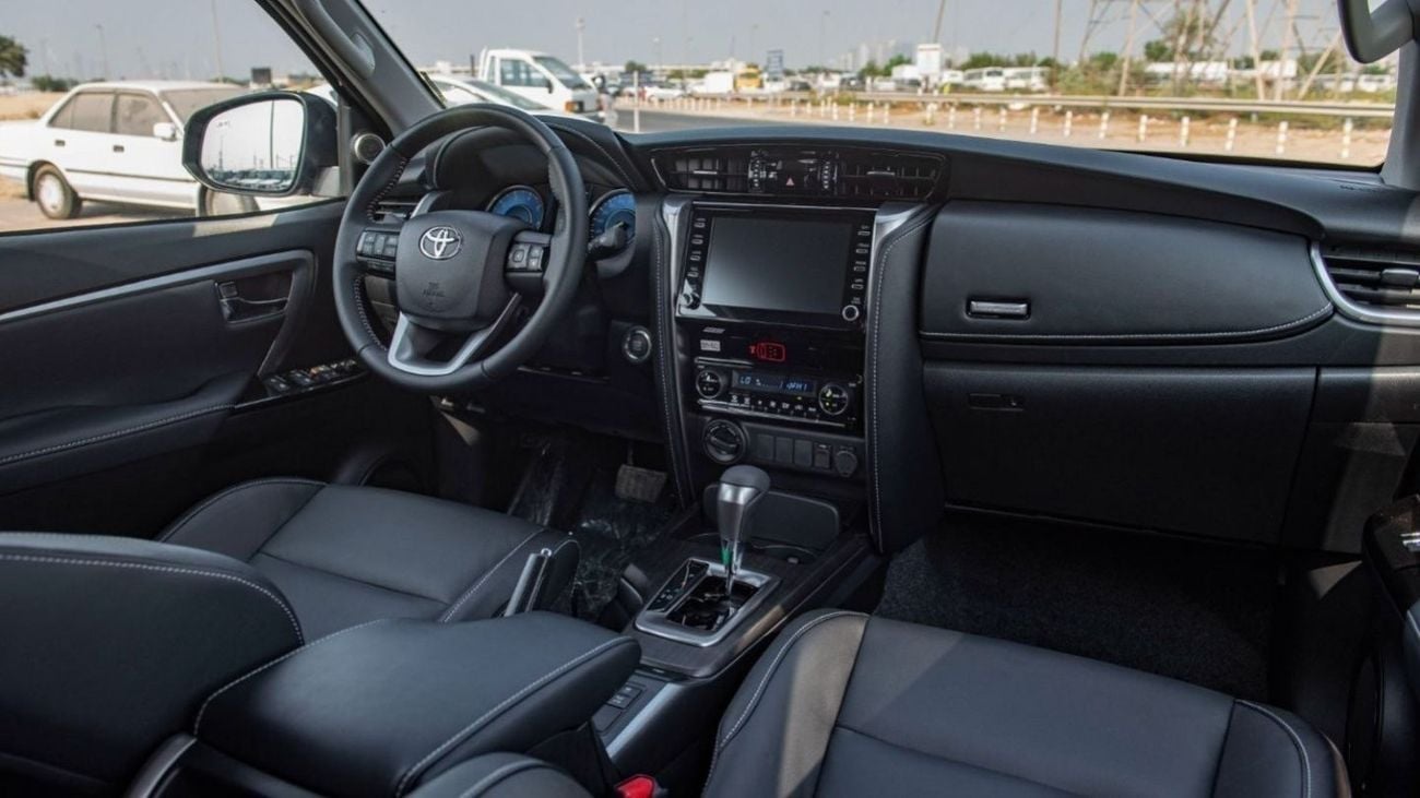 Toyota Fortuner Toyota Fortuner 2.4L diesel V4 4x4 2024