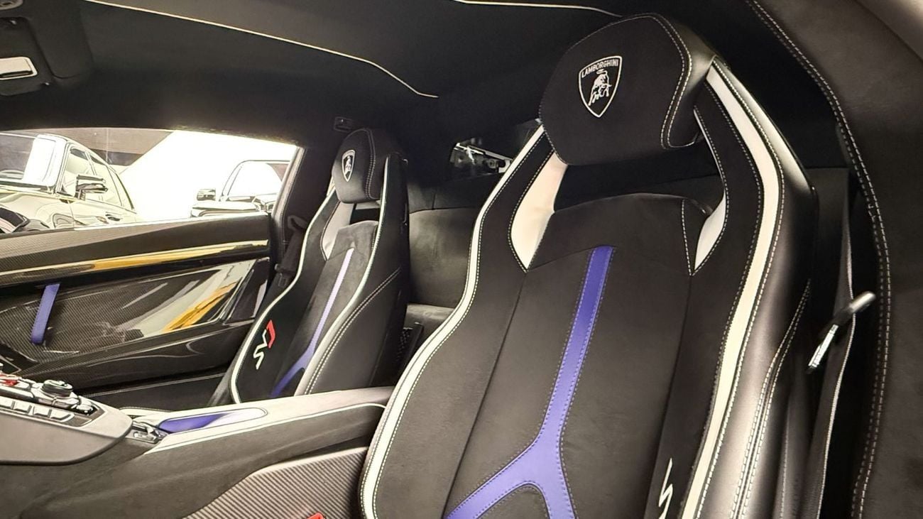 Lamborghini Aventador SVJ 6.5L V12 - Lamborghini Aventador - 1 of 900 worldwide - Naturally Aspirated V12