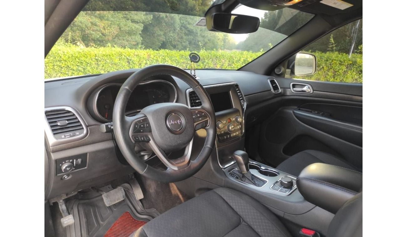 جيب جراند شيروكي exclusive 3.6L