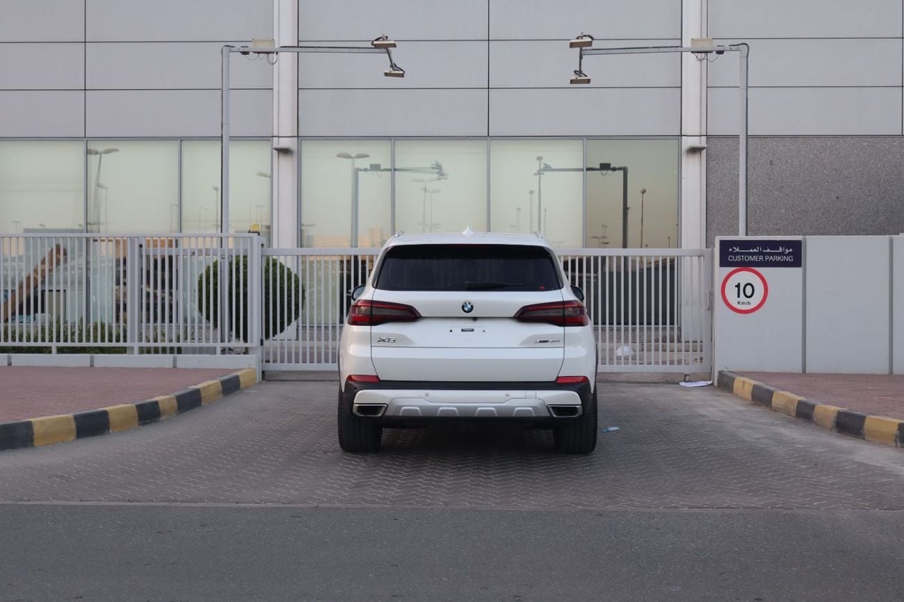 بي أم دبليو X5 40i X 3.0L