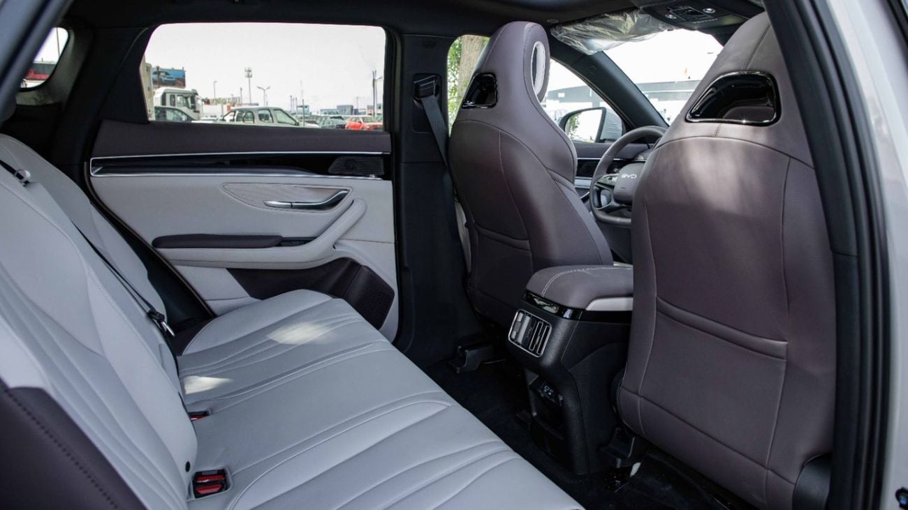 بي واي دي سونغ بلس 1.5L AT HYBRID DM-i 112KM Premium Edition | 2025 | For Local Registration +10%