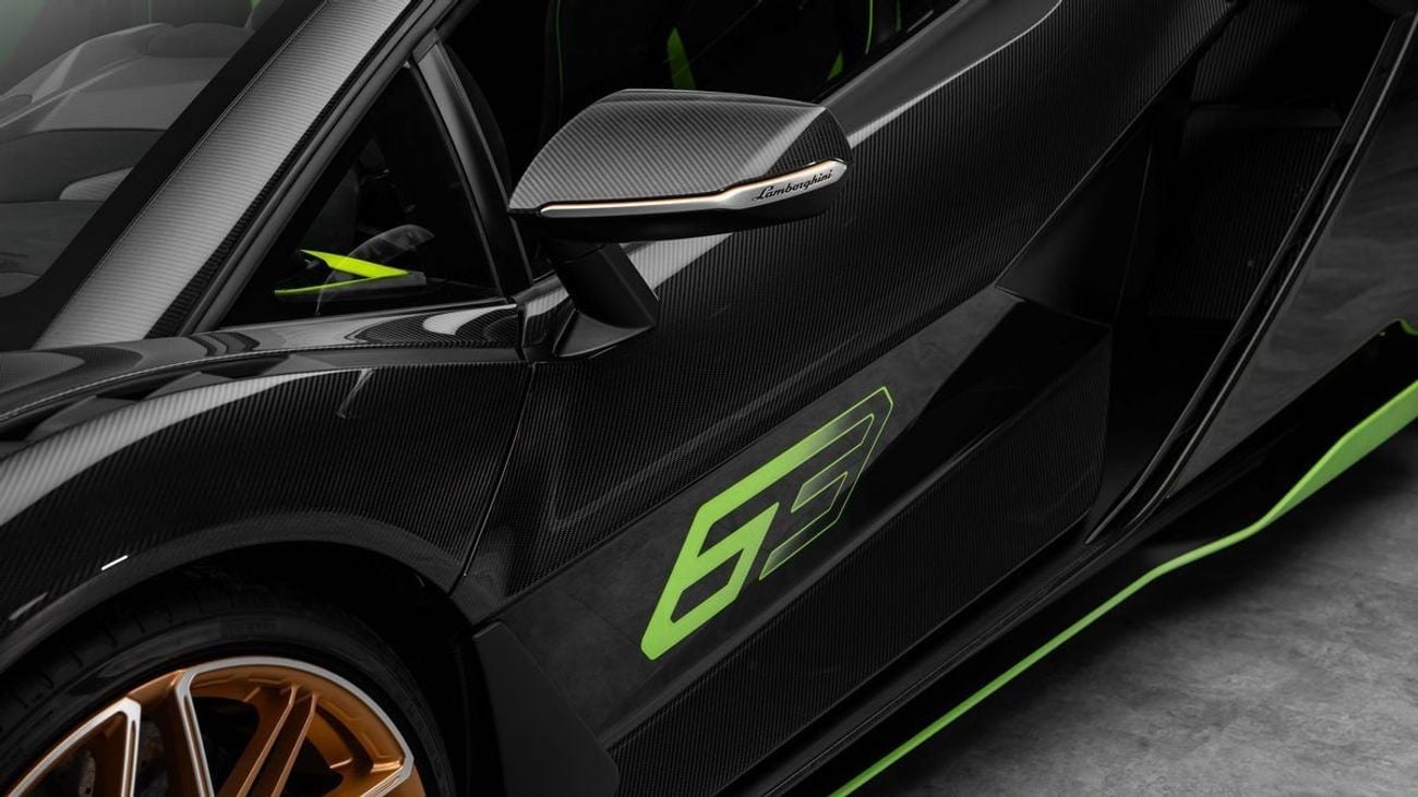 Lamborghini Sian 1 of 63 - 2021 - Euro Specs