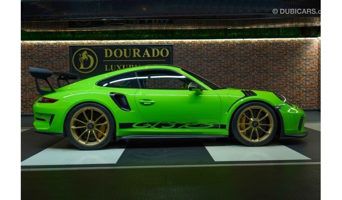 Porsche 911 GT3 RS | Weissach Package | 2019 | GCC SPEC | Full Carbon Fiber