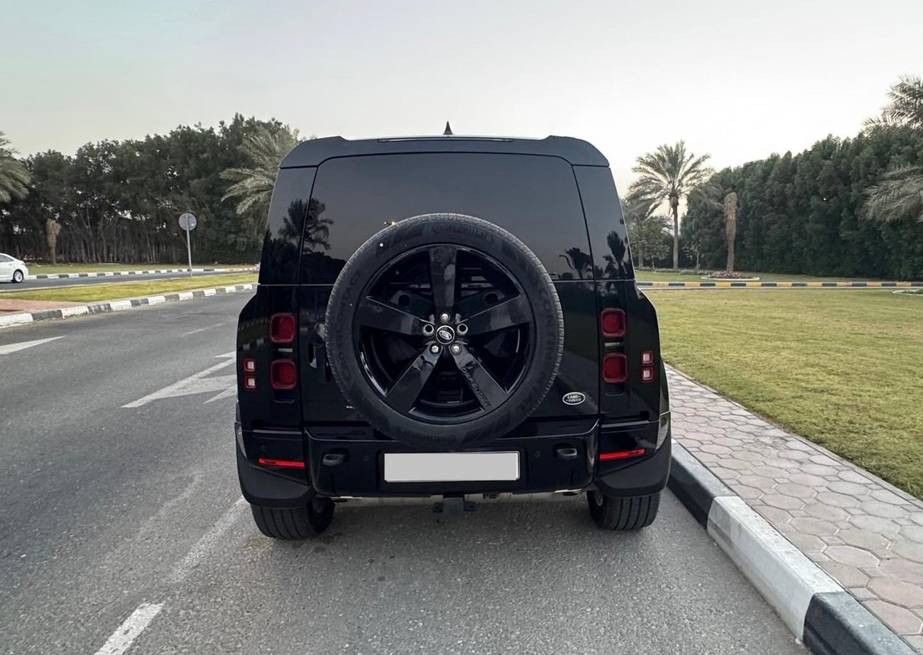 لاند روفر ديفندر