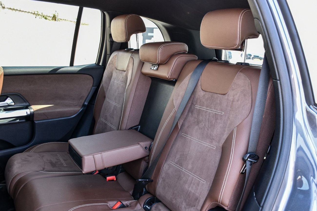 مرسيدس بنز GLB 250 4MATIC