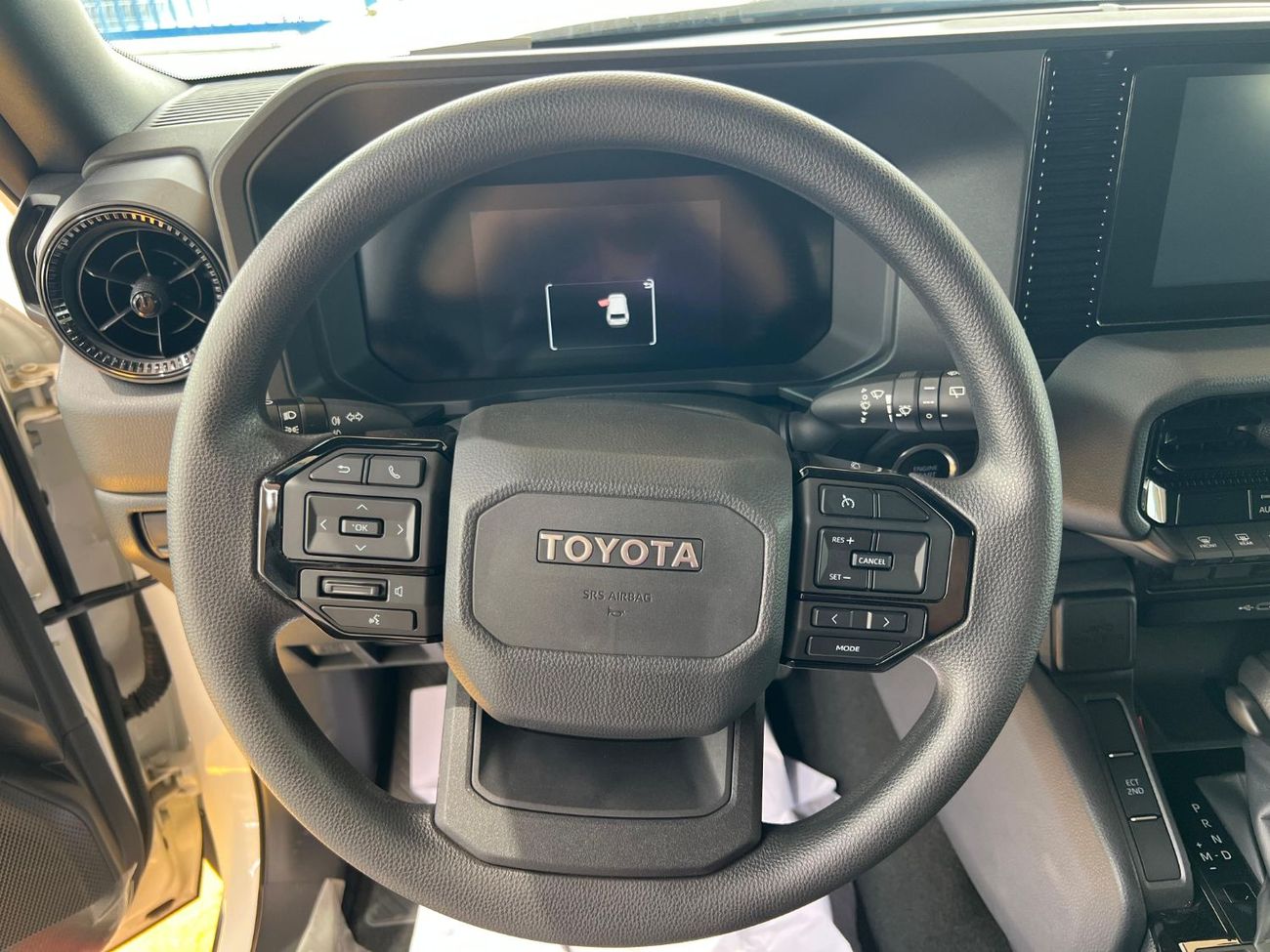 Toyota Prado TOYOTA LAND CRUISER PRADO VX - ENG 2.4L - MODEL 2024