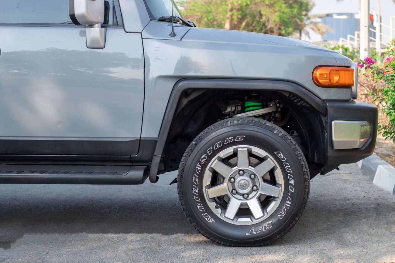 Toyota FJ Cruiser FJ2 4.0L
