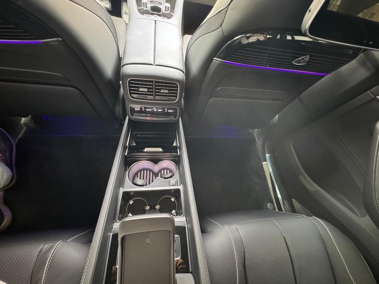 مرسيدس مايباخ gls600 مايباخ FULL OPTION MAYBACH GLS 600 2024