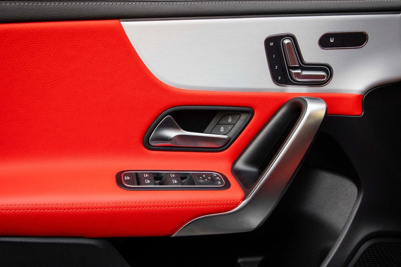 Mercedes-Benz A 200 AMG A200 AMG | 2,938 P.M | 0% Downpayment | Agency Warranty!