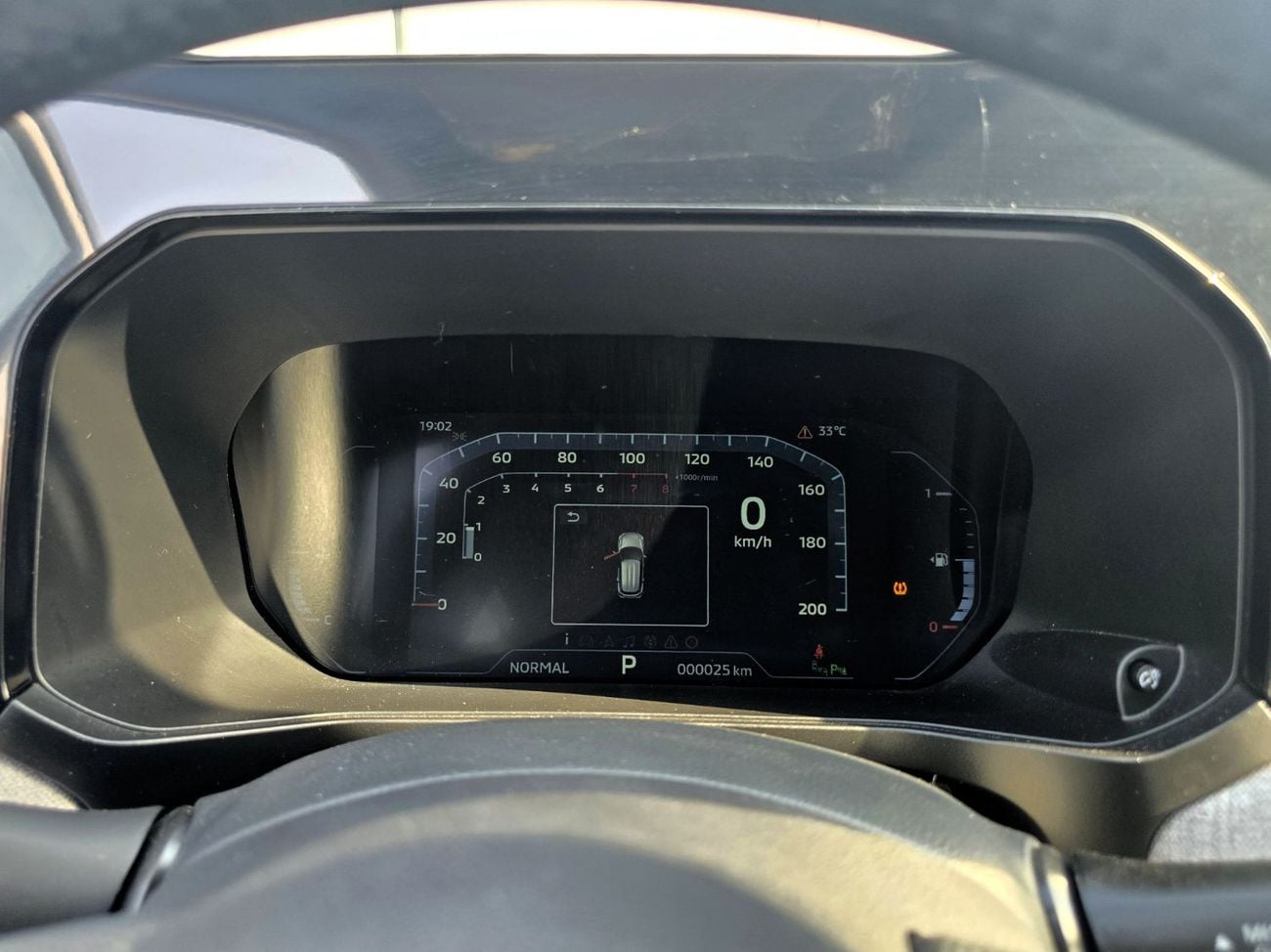 Mitsubishi Xforce Mitsubishi XFORCE P-LINE 1.5L SUV FWD 5Doors white color 2025 model