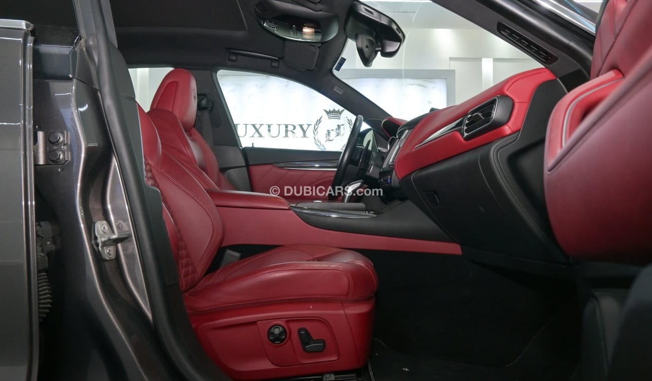 مازيراتي ليفونت MASERATI LEVANTO TROFEO 2019 GCC WITH WARRANTY AND CONTRACT SERVICE