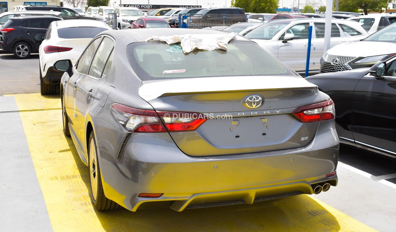 Toyota Camry SE 2.5 L