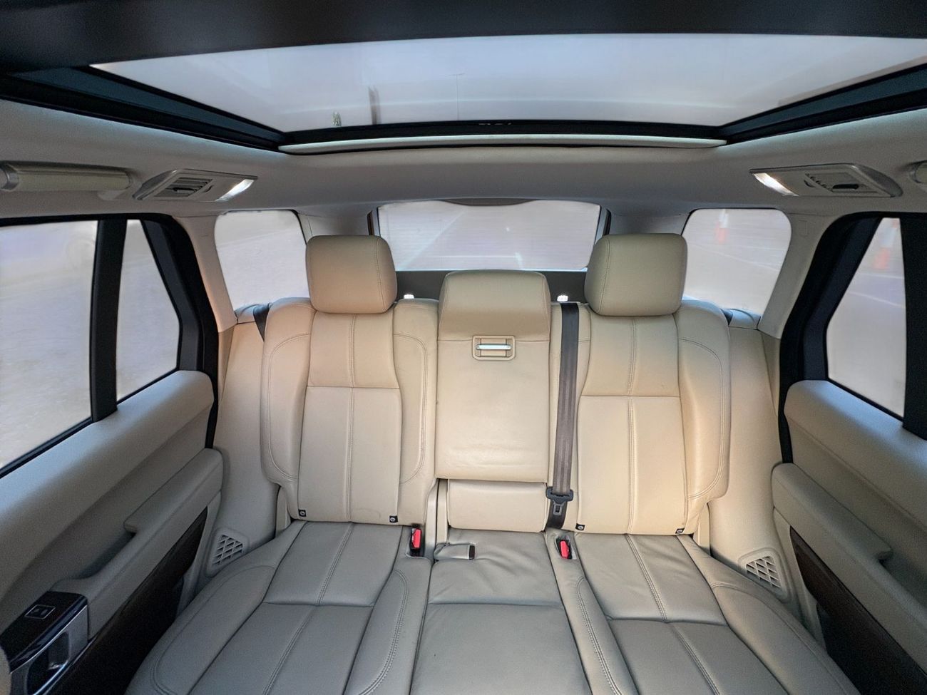 Land Rover Range Rover Vogue 5.0L Vogue HSE 5.0L V8 | 2016 | GCC SPECS | 3 Months Warranty Included