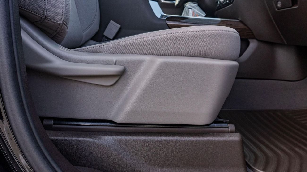 GMC Sierra 2025 GMC SIERRA 5.3L Petrol V8 (Export Price)