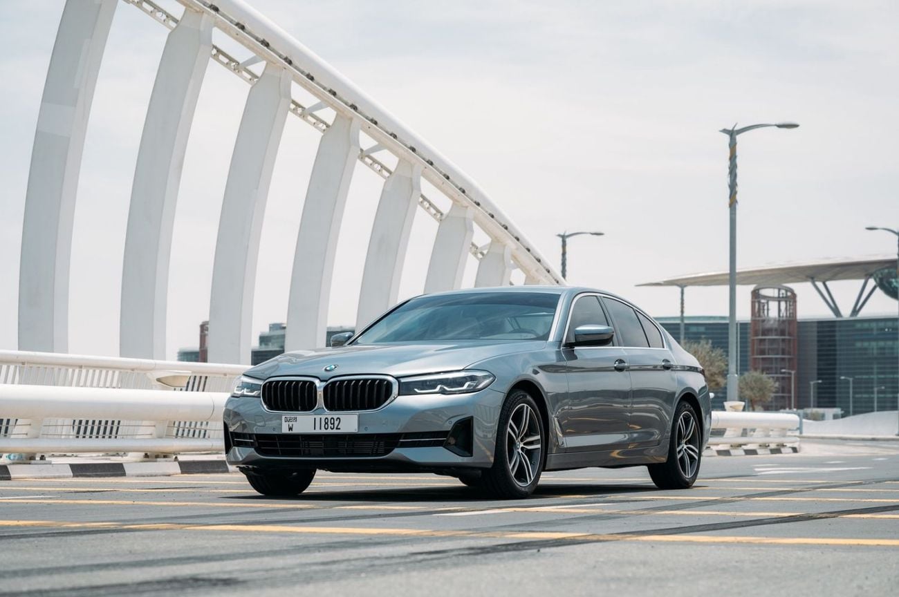 BMW 520i BMW 5 Series 520 2021 GCC specs