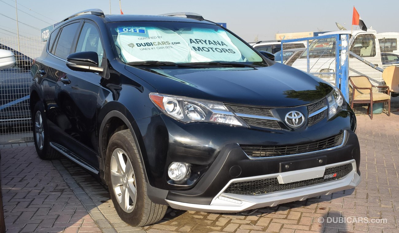 Toyota RAV4 XLE AWD