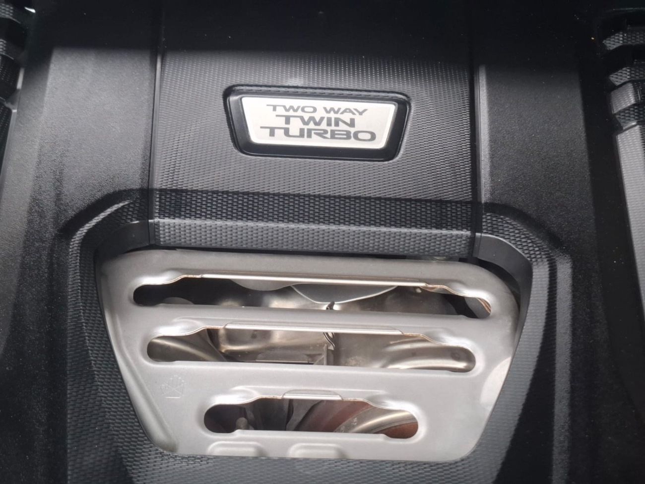 Toyota Land Cruiser 2022 MODEL DIESEL ENGINE GXR Twin Turbo  LC300 V6 Full Option Very Clean And Perfect Condition