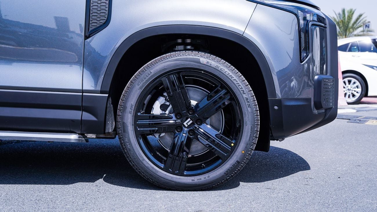 ROX 01 ROX 01 - 7 Seats - 2026 Brand New With EVS Warranty