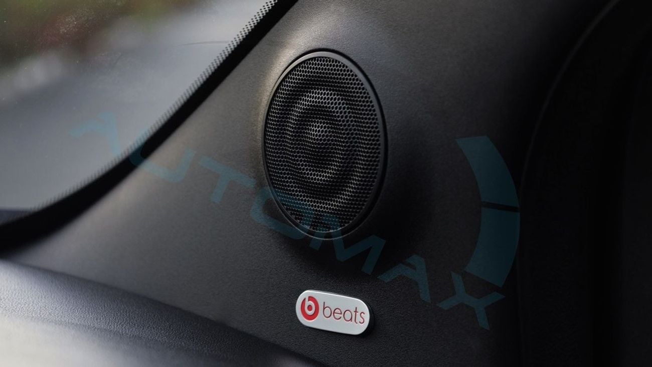 أبارث 695 Abarth 695 Turismo 1.4T 2024 GCC 19000Km With 3 Years Or 120,000 Km Warranty @Official Dealer