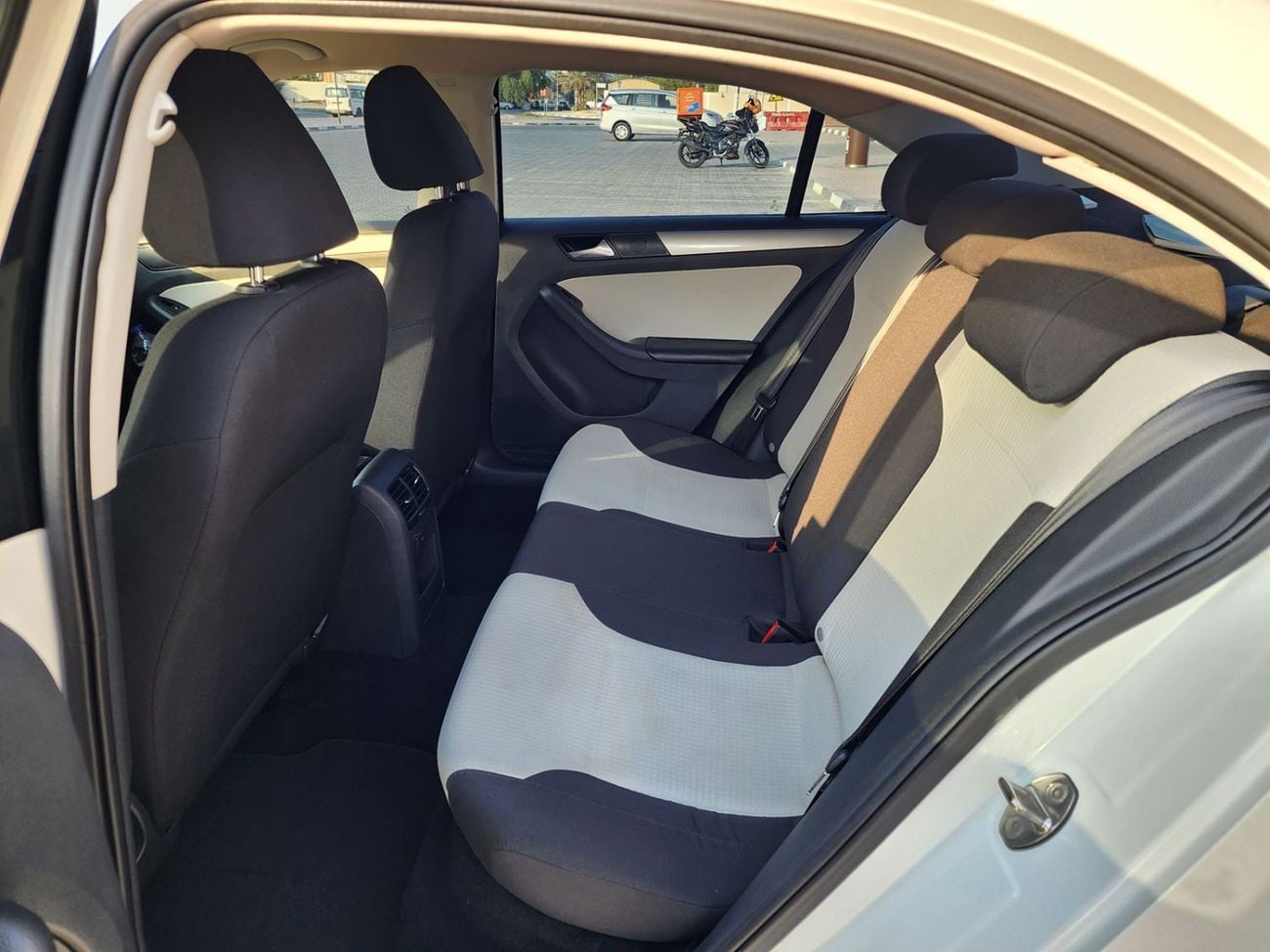 Volkswagen Jetta Trendline S 2.0L