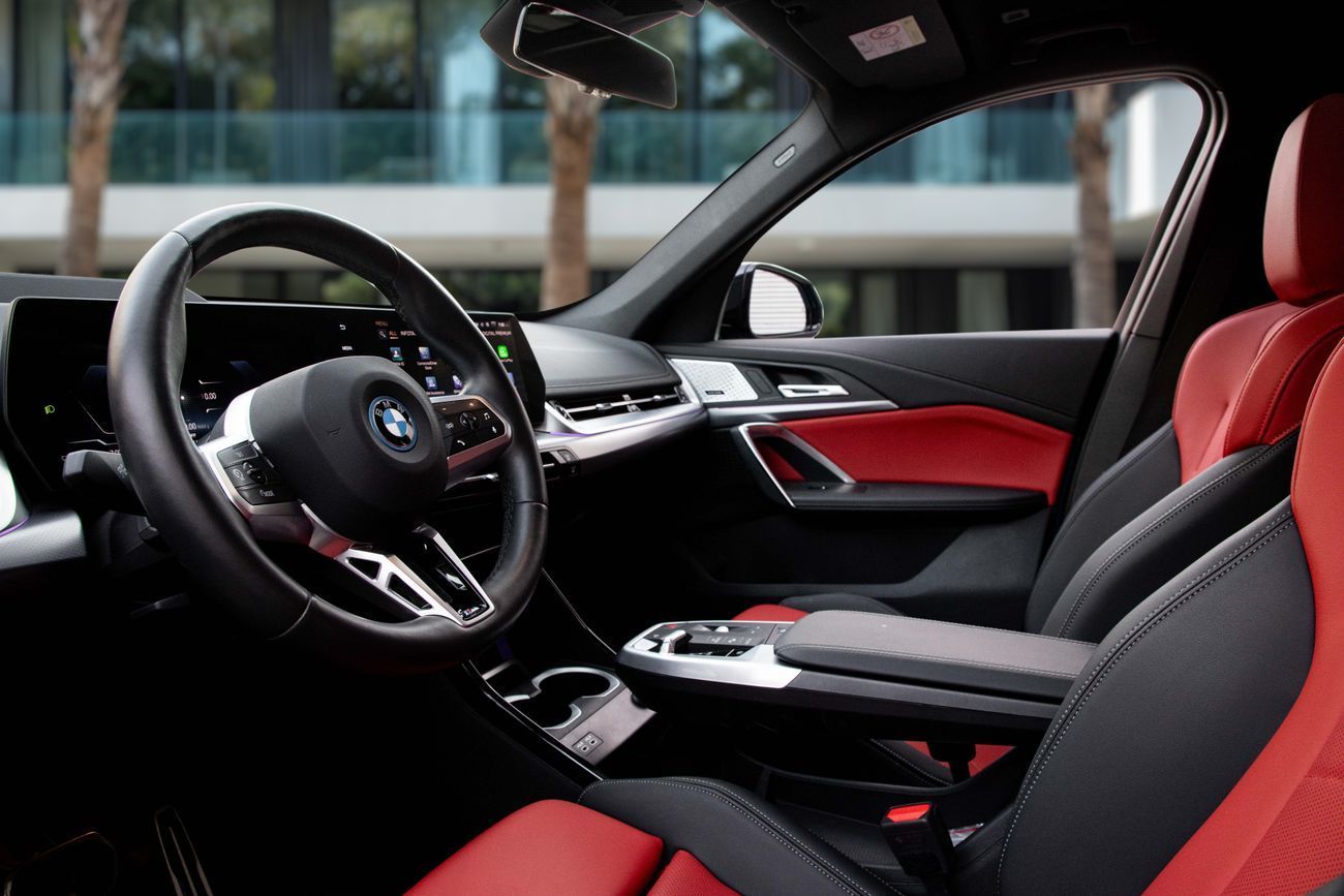 BMW iX1 iX1 | 3,251 P.M | 0% Downpayment | Warranty 2030!