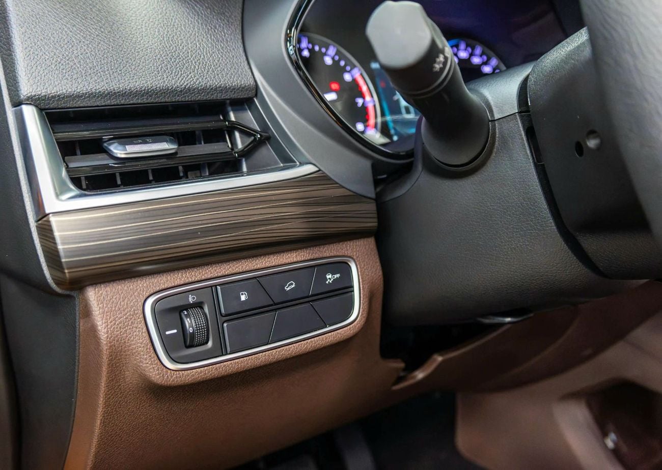 سبروس X300 Spruce X300  4WD By Nissan Company