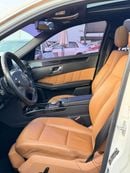 Mercedes-Benz E300 first owner from the agency, fully loaded