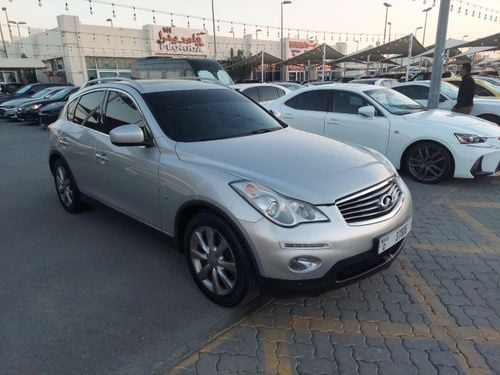 إنفينيتي QX50 Excellence 3.7L RWD