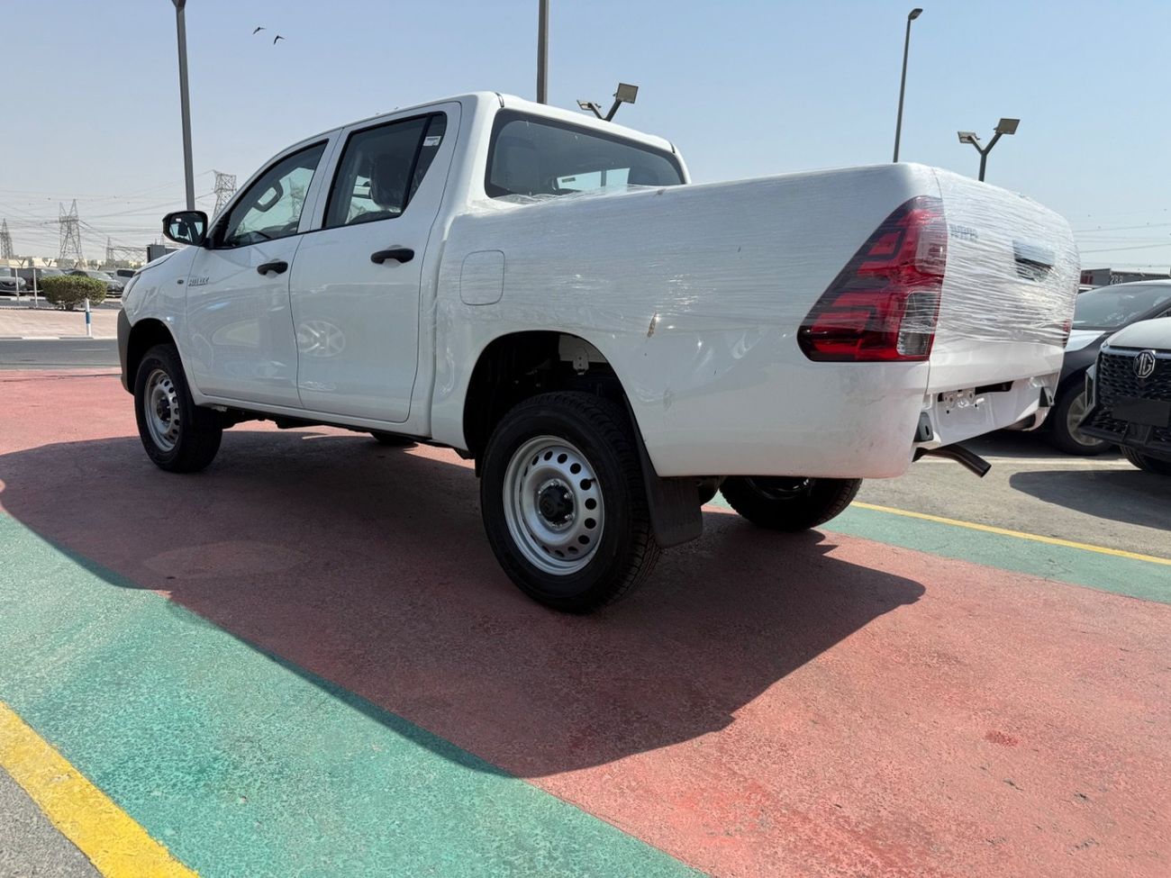 تويوتا هيلوكس GLX Long 2.4L