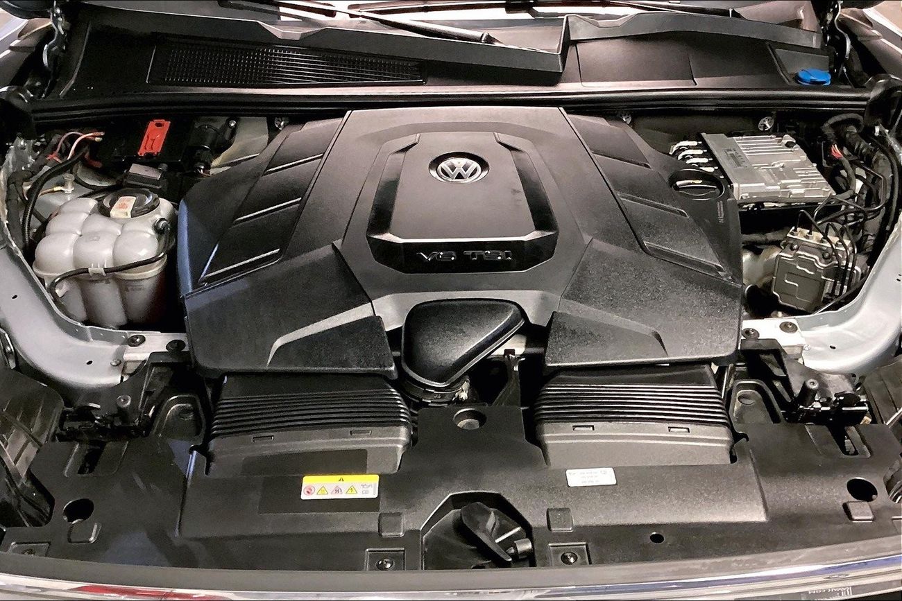 فولكس واجن طوارق Comfortline | شامل الضمان | 0 ﺪﻔﻋﺓ ﺃﻮﻟﻯ