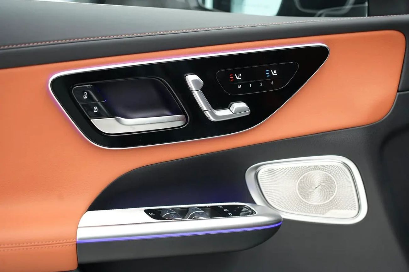 مرسيدس بنز GLC كوبيه 200 Arrival | GLC 200 Coupe | GCC km | Agency Warranty | Premium Plus