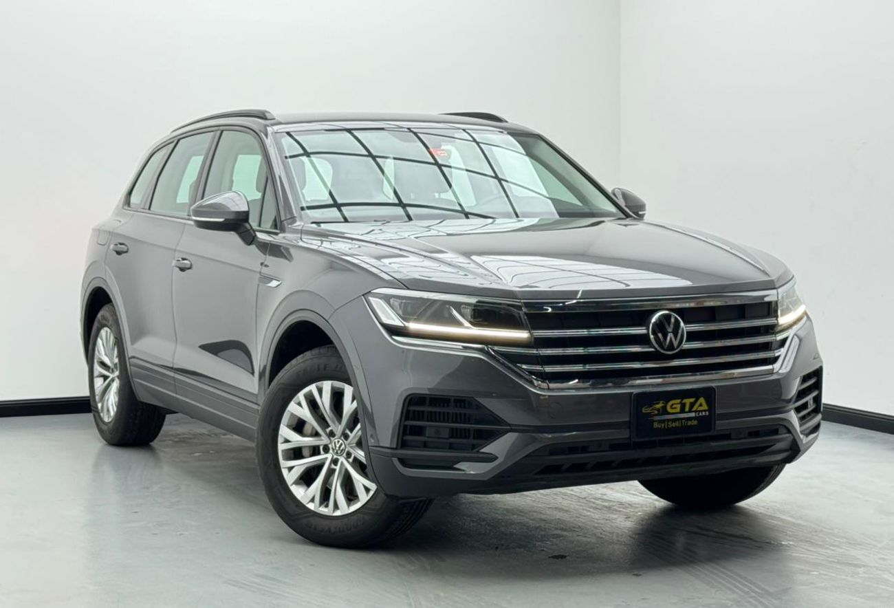Volkswagen Touareg Trendline 3.0L 2023 Volkswagen Touareg Trendline, VW Service History, 2026 VW Warranty, Excellent Co