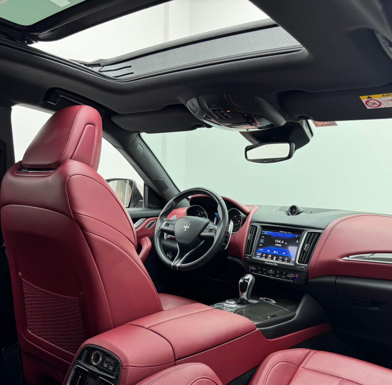 Maserati Levante S 3.0L (424 HP) 2017 Maserati  Levante S, Service History, Excellent Condition, Low Km, GCC