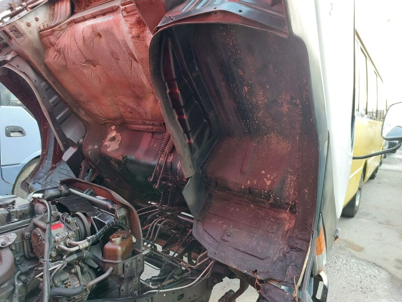 ميتسوبيشي فوسو كانتير MITSUBISHI CANTER TRUCK RHD 1996 MODEL 4.5 L DIESEL MANUAL(PM23015)