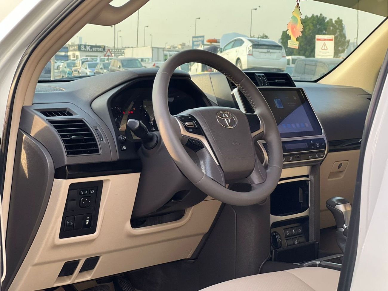 تويوتا برادو 2021 Toyota Prado TXL 4.0L V6 - AWD 4x4 Petrol - GCC-Electric Seat - Rear CAM & Sensors - Cool Box -