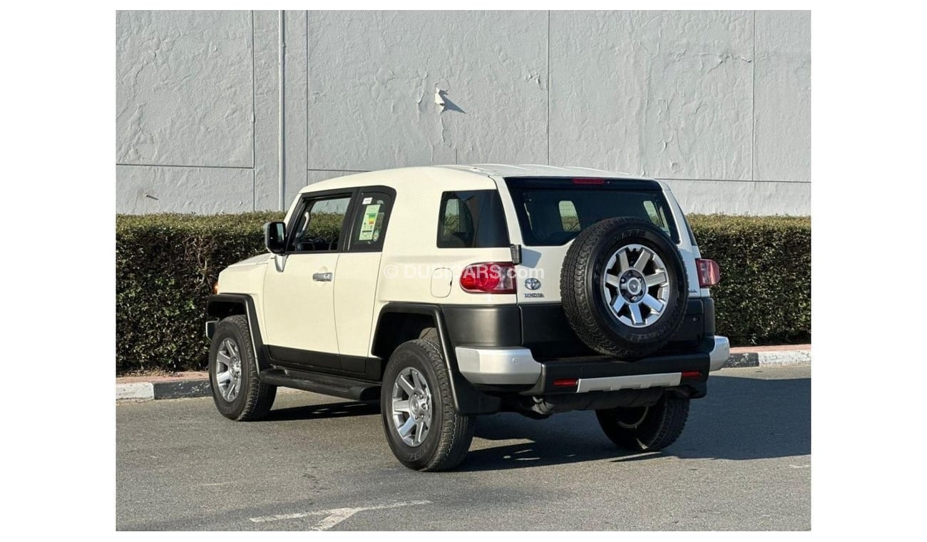 Toyota FJ Cruiser GXR GCC SPEC UNDER WARRANTY