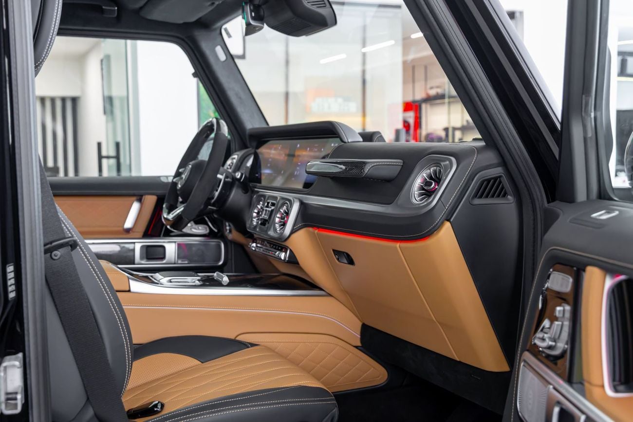 مرسيدس بنز G 63 AMG STD Mercedes-Benz G 63 AMG | 2025 | Japanese Specs | Low Mileage | 4.0L V8 Biturbo