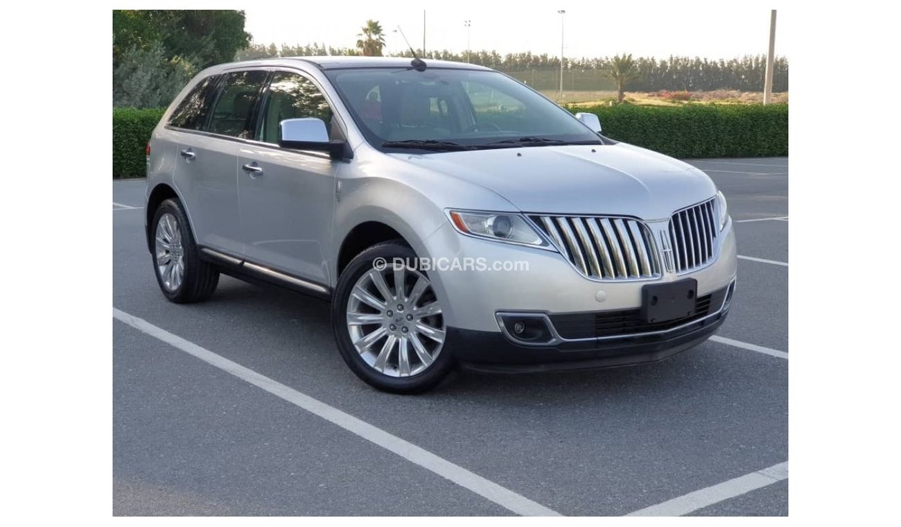 Lincoln MKX Luxury LINCOLN MKX 2014 GCC PERFECT CONDITION - FULL SERVICE HISTORY AVAILABLE - LOW MILEAGE