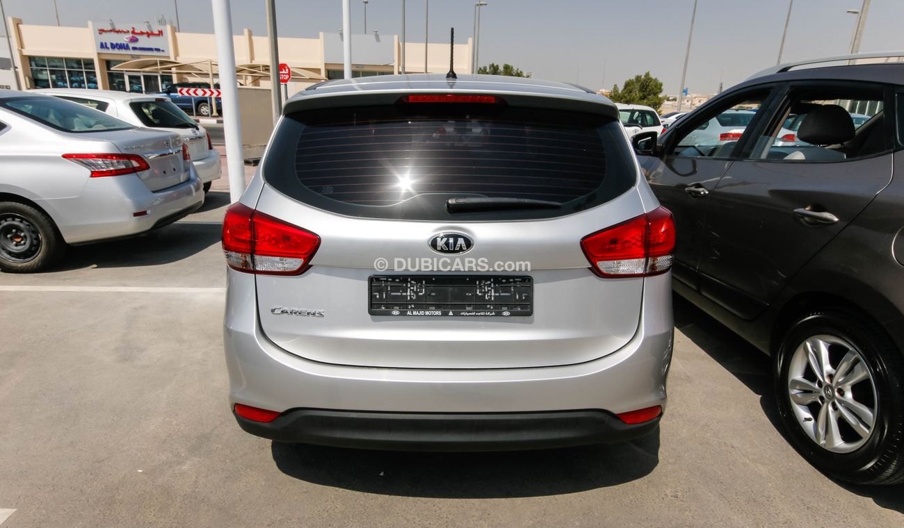 Kia Carens