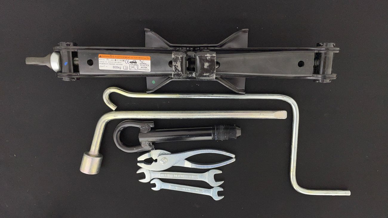 تويوتا يارس SE 1.5 | بدون دفعة مقدمة | اختبار القيادة في المنزل