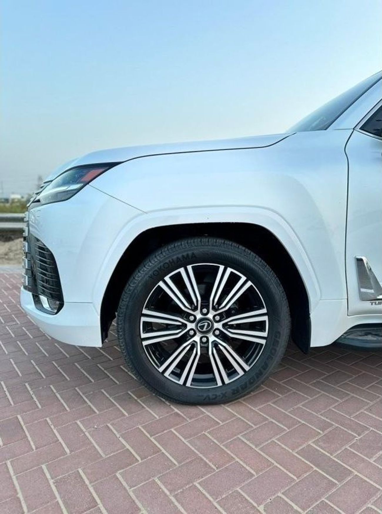 Lexus LX 600 Lexus LX600 Turbo Sport Signature