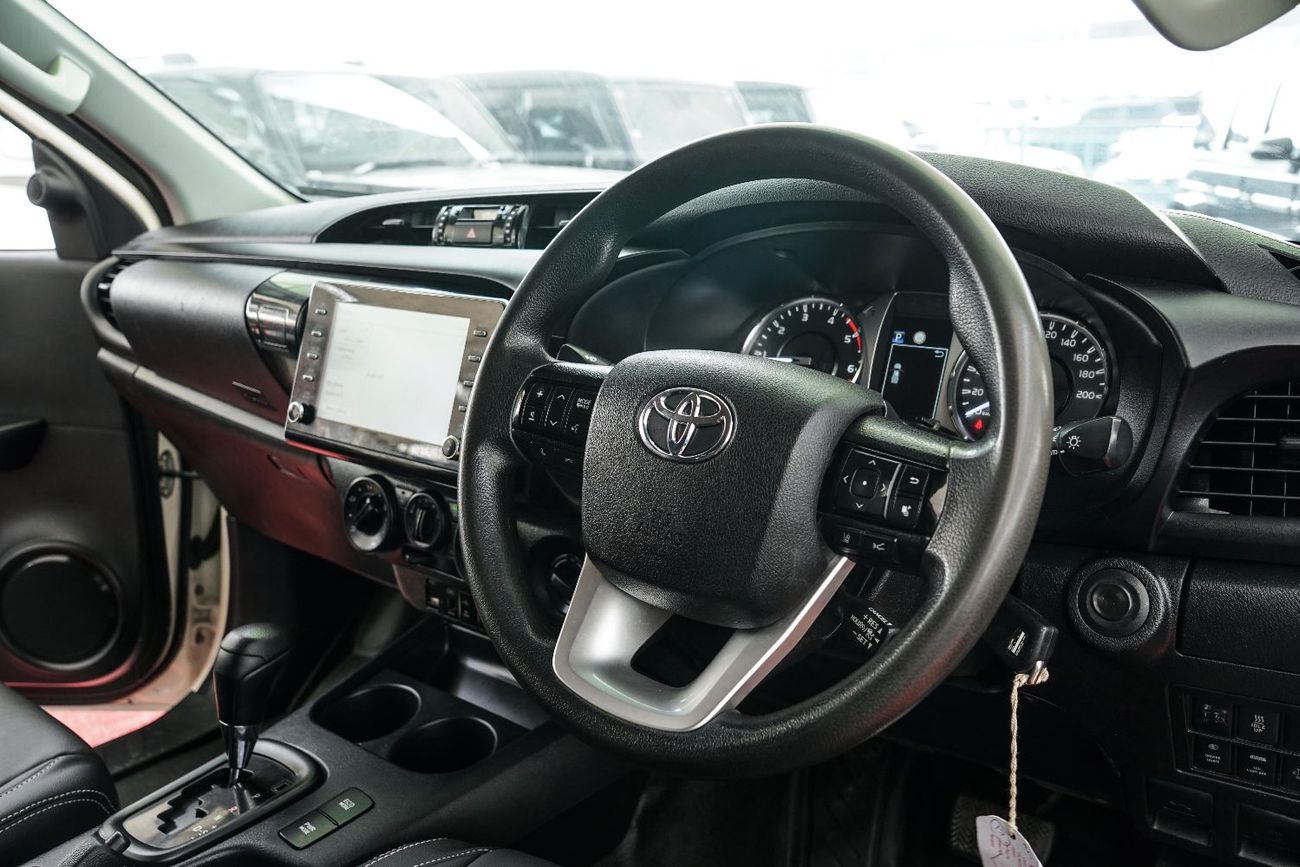 Toyota Hilux SMART CAB SINGLE CABIN