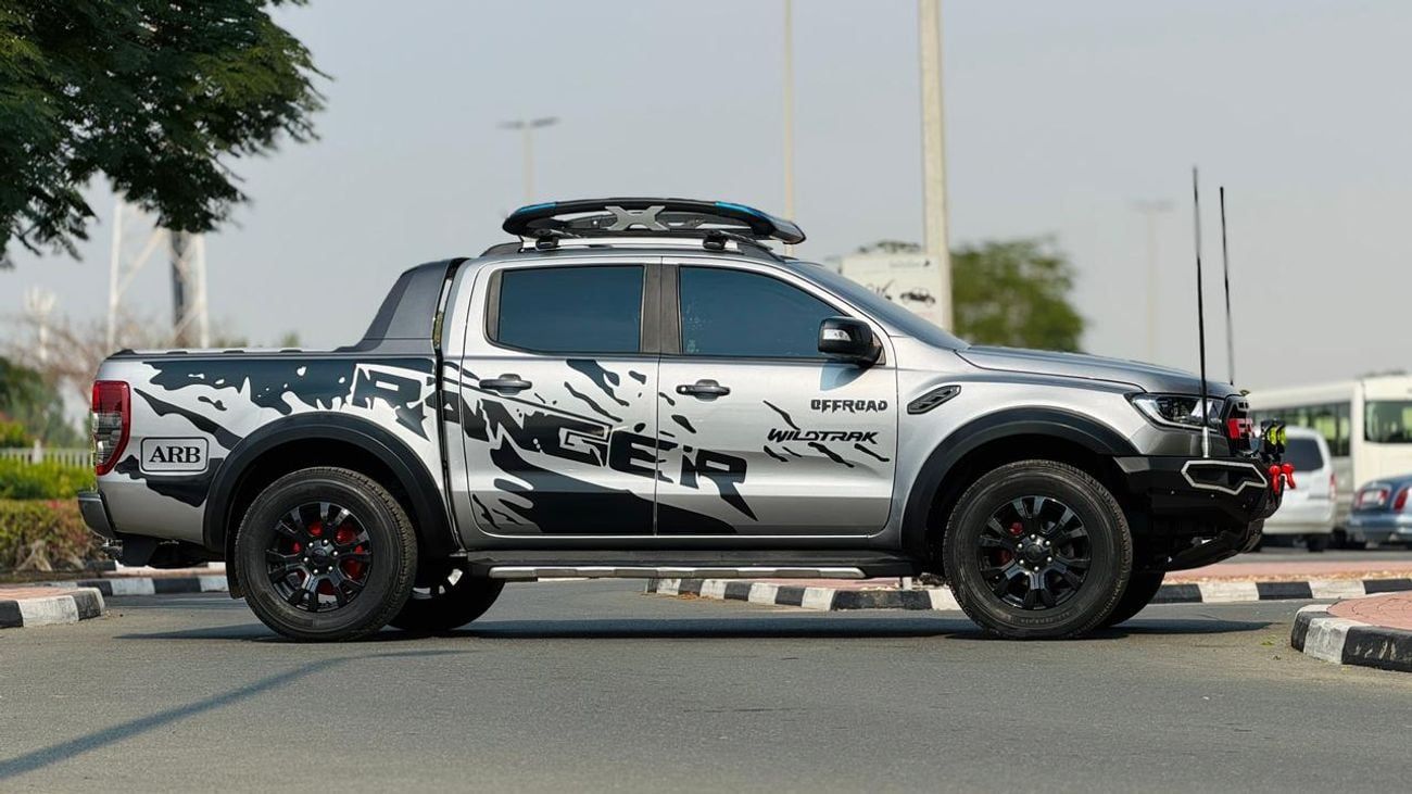فورد رانجر WILDTRACK | RAPTOR BODY KIT INSTALLED | ELECTRIC HEATED SEATS | LEATHER SEATS | PARKING SENSORS | 2.
