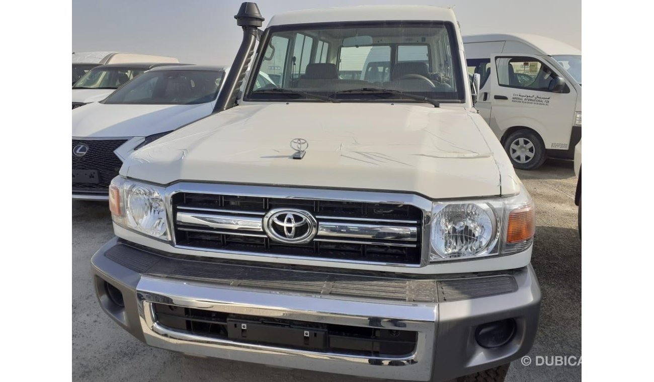 Toyota Land Cruiser Hard Top HARD TOP,3DOOR,PETROL,4.0L,V6,M/T,2020MY