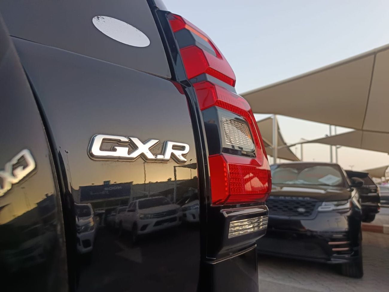تويوتا فورتونر GXR 4.0L (278 HP)