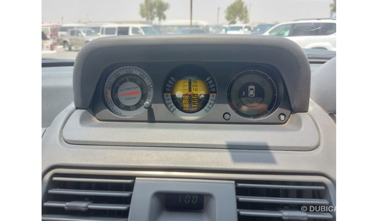 ميتسوبيشي باجيرو MITSUBISHI PAJERO RIGHT HAND DRIVE (PM1604)