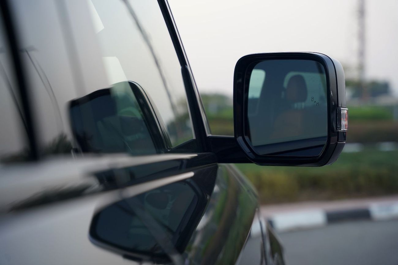 ROX 01 2025 ROX 01 VIP  Hybrid SUV 6Seaters with 2 keys AWD 0Km